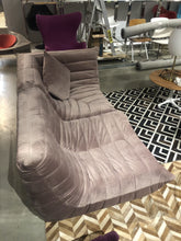 
                      
                        Load image into Gallery viewer, Floor Sample Modular Sofa Corner
                      
                    
