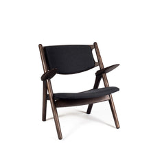 
                      
                        Load image into Gallery viewer, Le fauteuil CH28 fabric est une conception hans wegner lounge chair
                      
                    